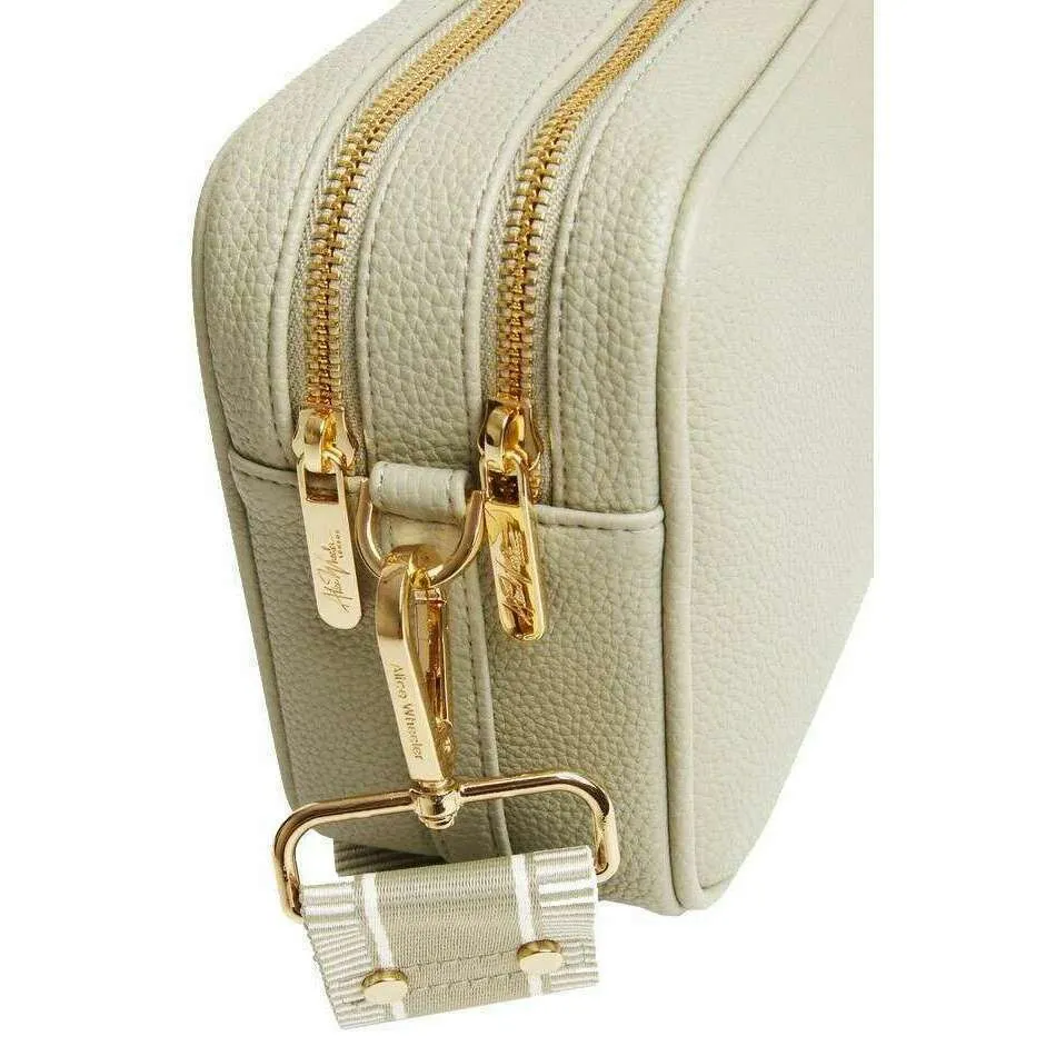 Alice Wheeler London Soho Camera Crossbody Bag - Pistachio Green