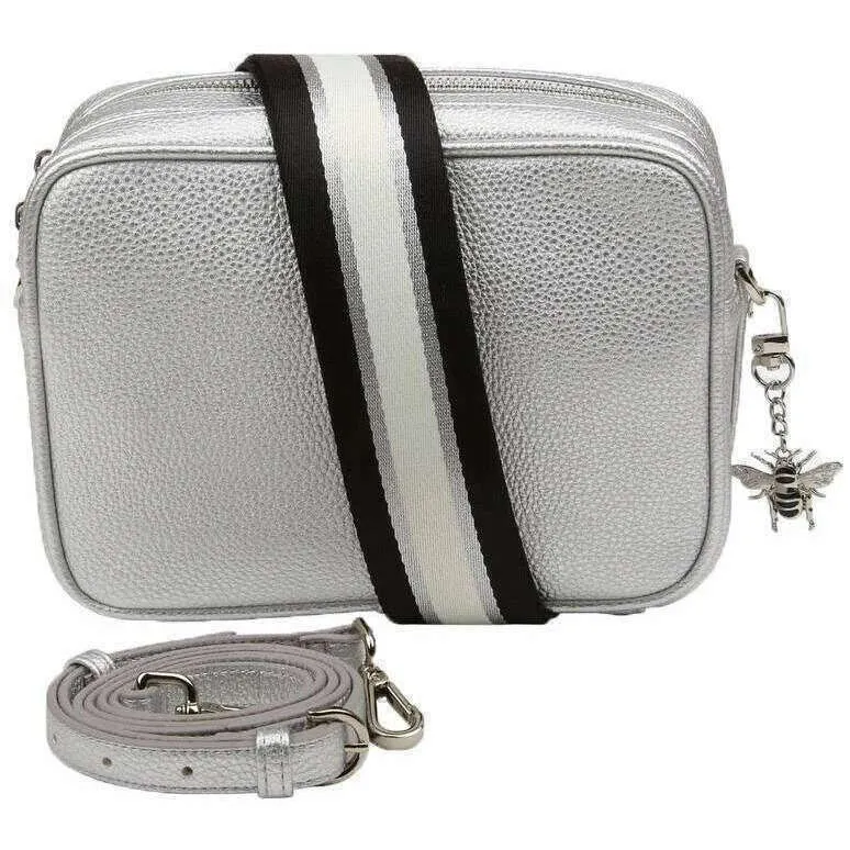 Alice Wheeler London Soho Camera Crossbody Bag - Silver