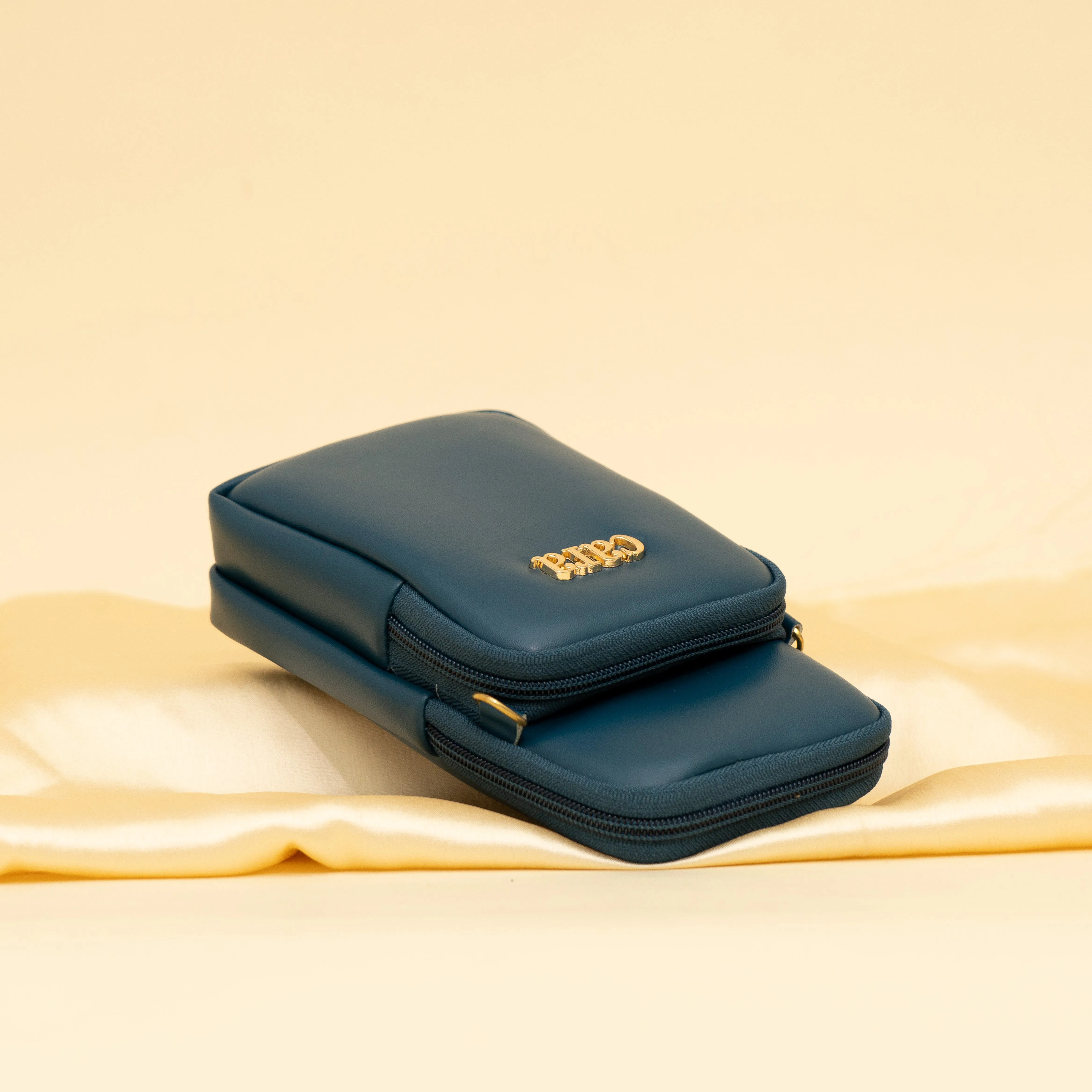 blue  Daily Drip Mobile sling| cara