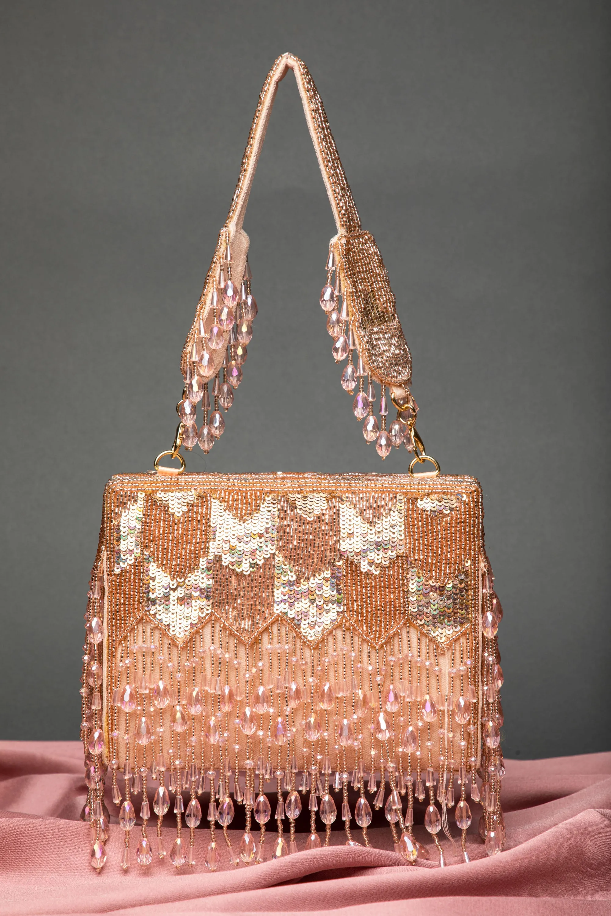 Dishi Clutch – Rose Gold
