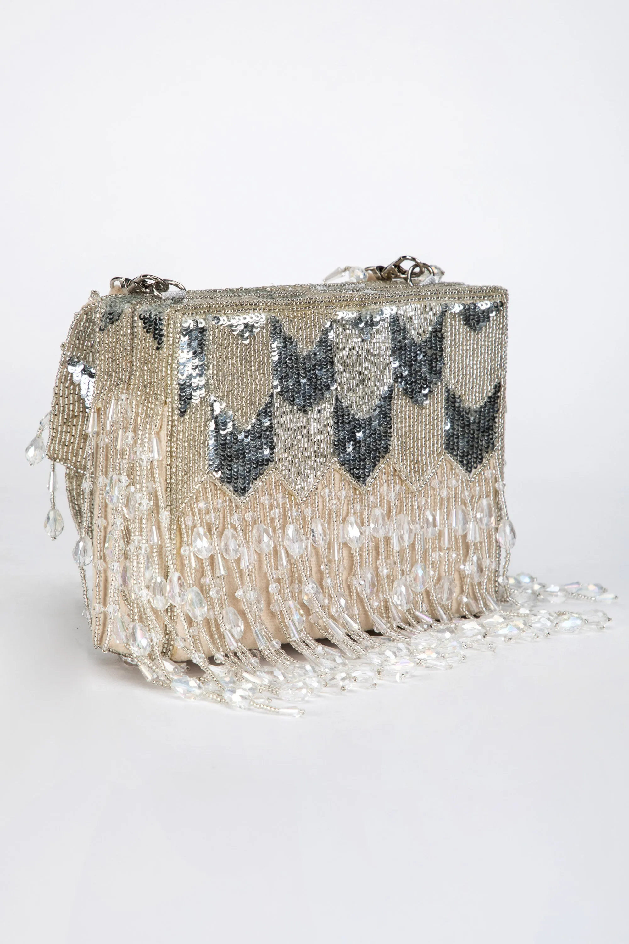 Dishi Clutch – Silver