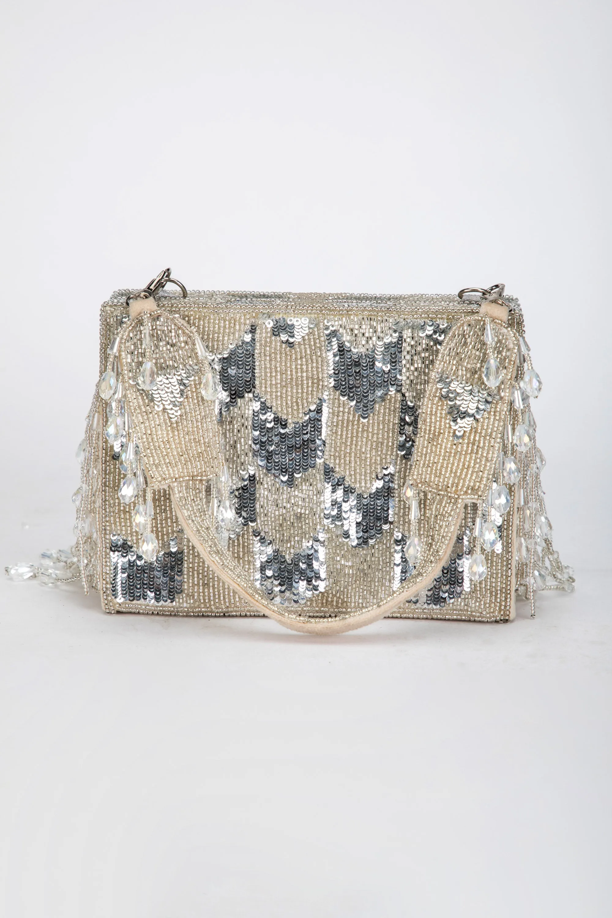Dishi Clutch – Silver