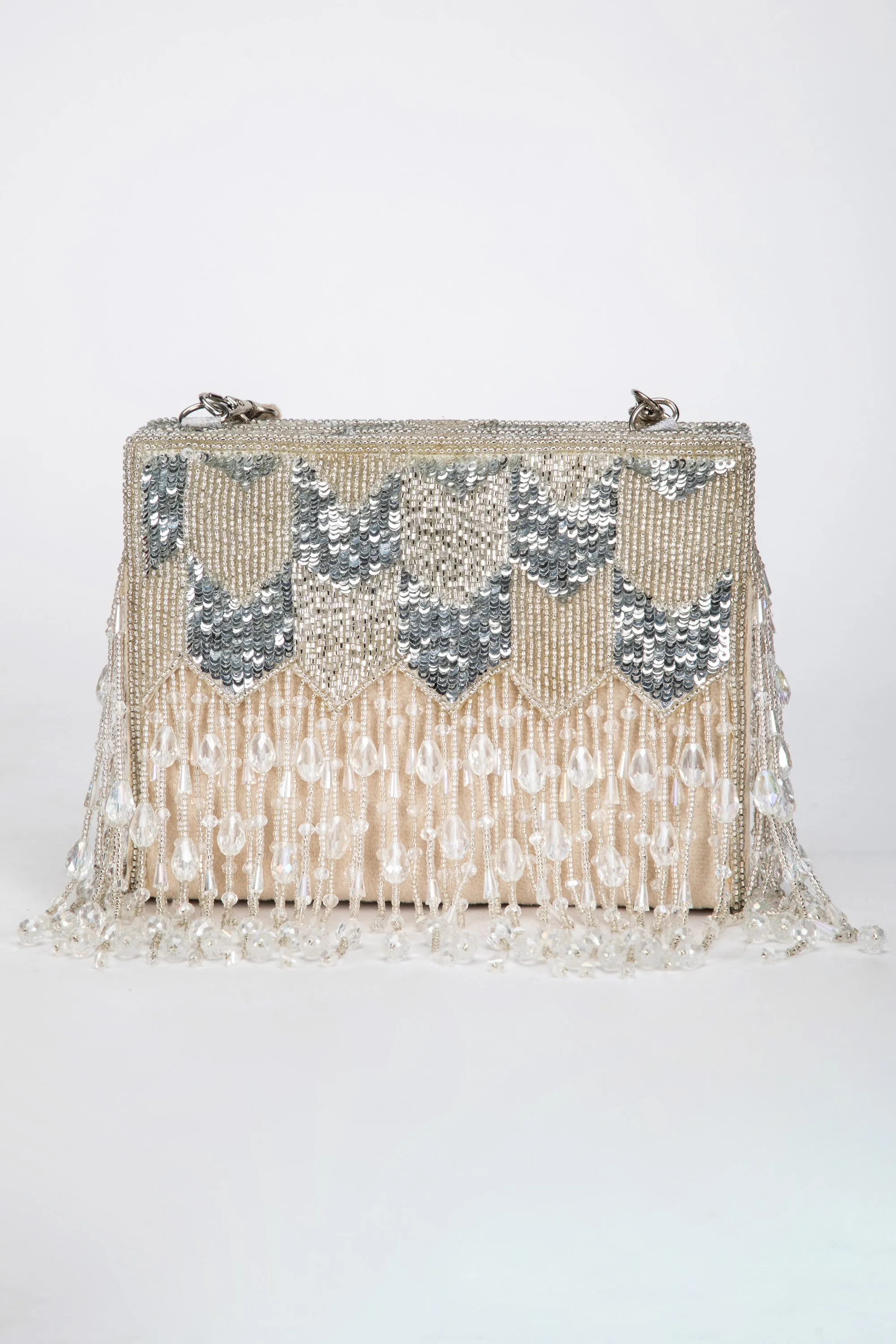 Dishi Clutch – Silver