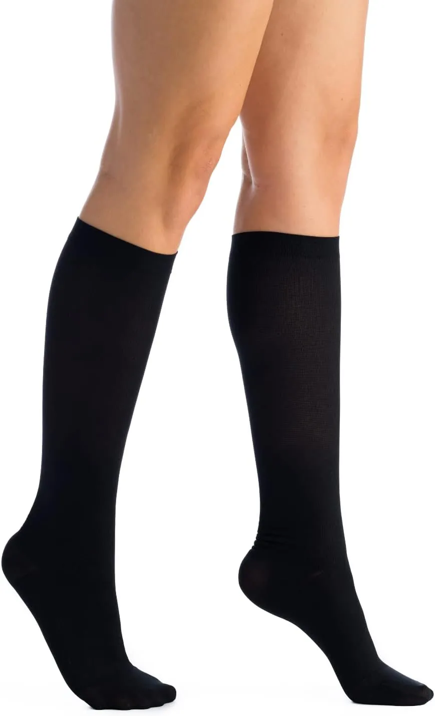 EvoNation Women’s Knee High 15-20 mmHg Graduated Compression Socks – Moderate Pressure Compression Garment