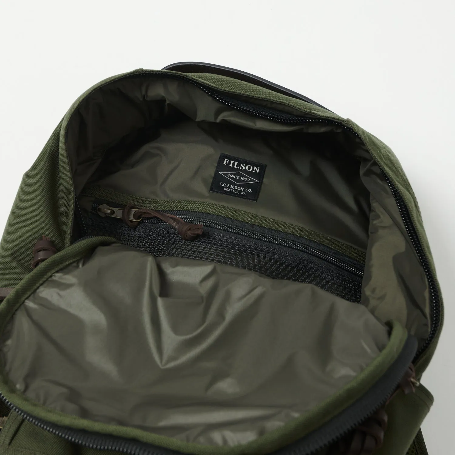 Filson Dryden Backpack - Otter Green