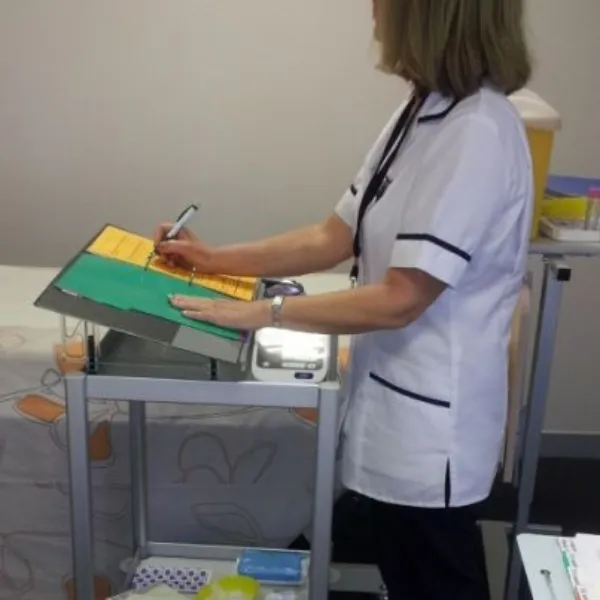 Good Use Microdesk Compact