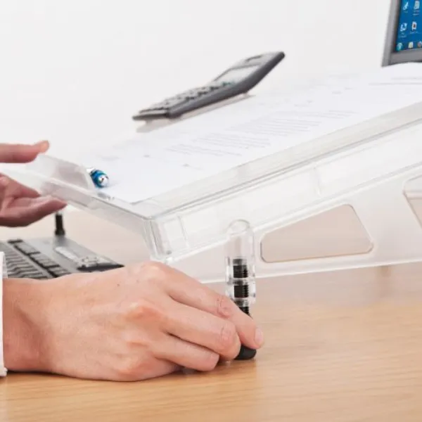 Good Use Microdesk Compact
