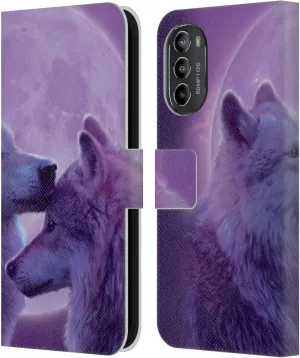 Head Case Designs Officially Licensed Vincent HIE Loving Wolves Canidae Leather Book Wallet Case Cover Compatible with Motorola Moto G82 5G