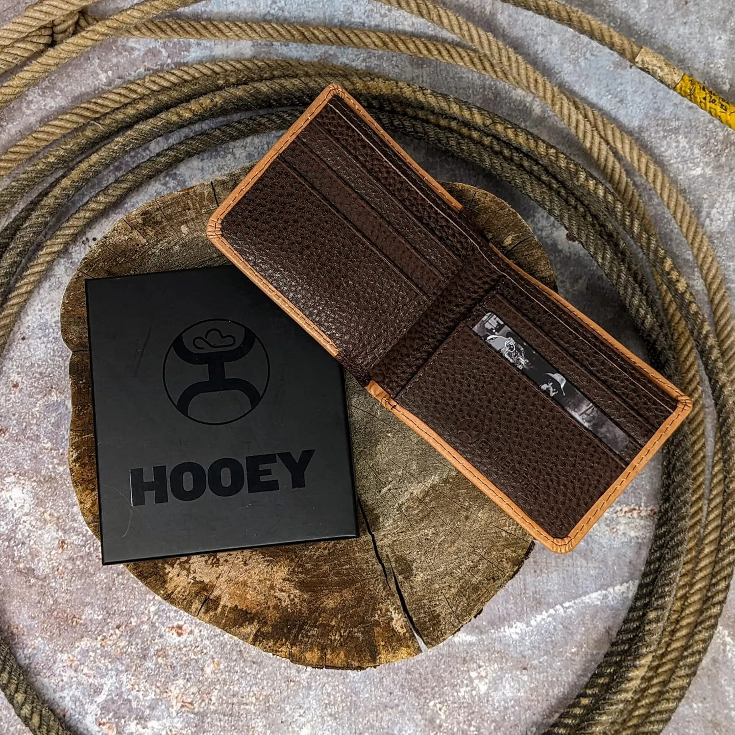 HOOEY Bi-Fold Leather Men's Wallet (Hand Tooled - Ivory)
