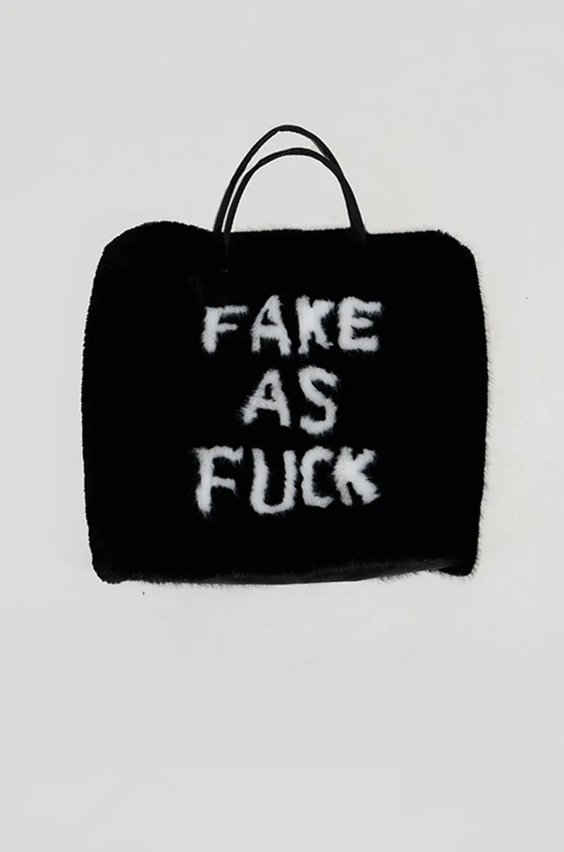 IM FAKE ULTRA OVERSIZED FUR TOTE