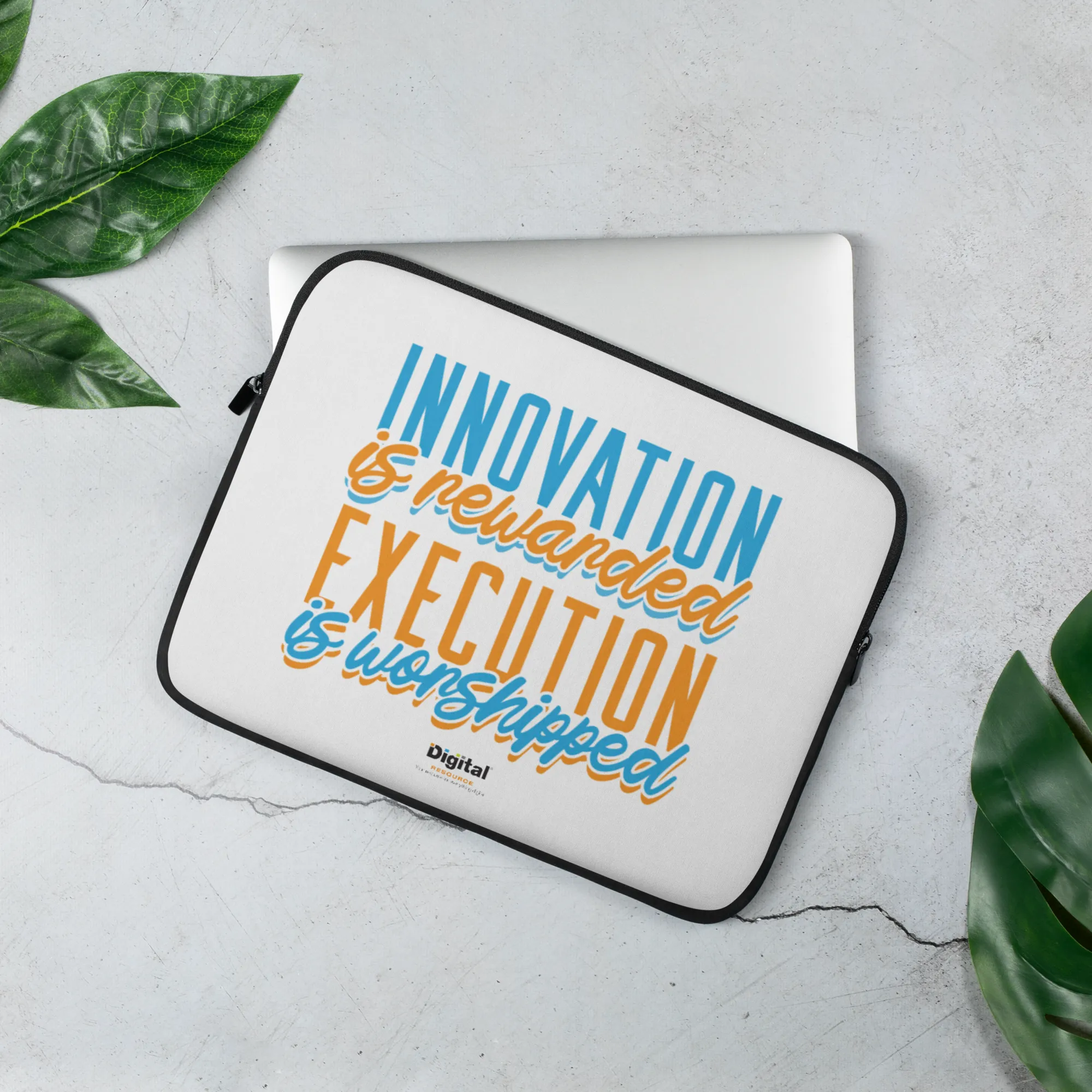 Innovation is Rewarded Execution is Worshipped Laptop Sleeve