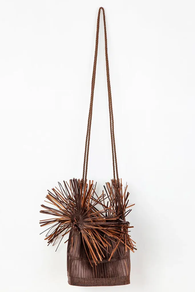 IS THIS A BAG? Καφέ Τσαντάκι