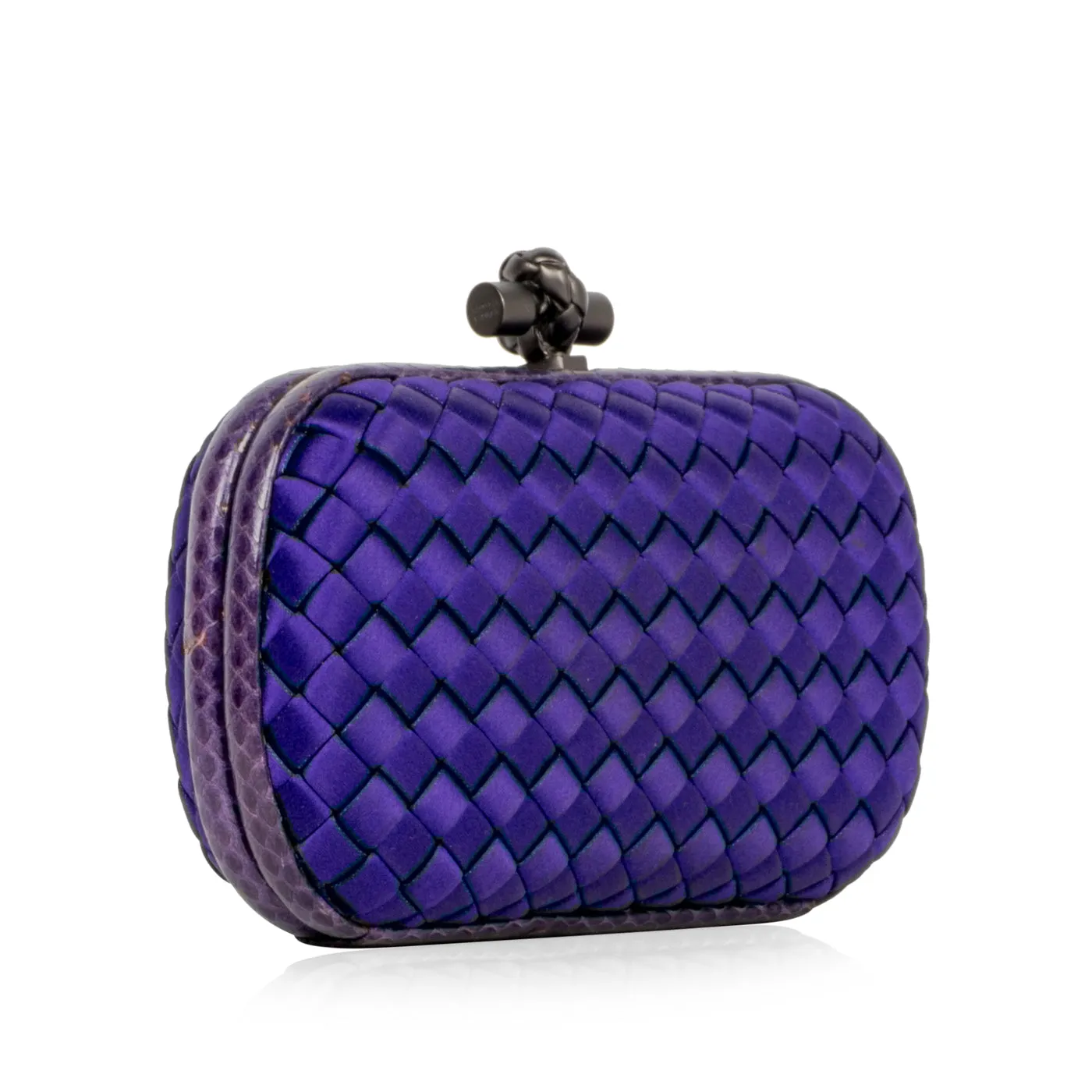 Knot Clutch