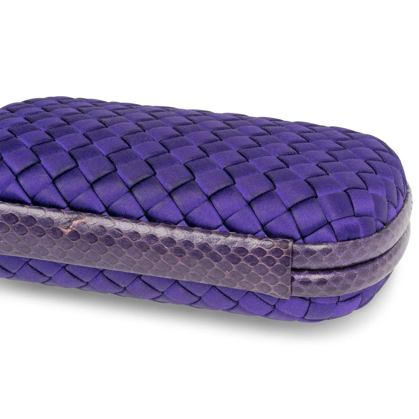 Knot Clutch