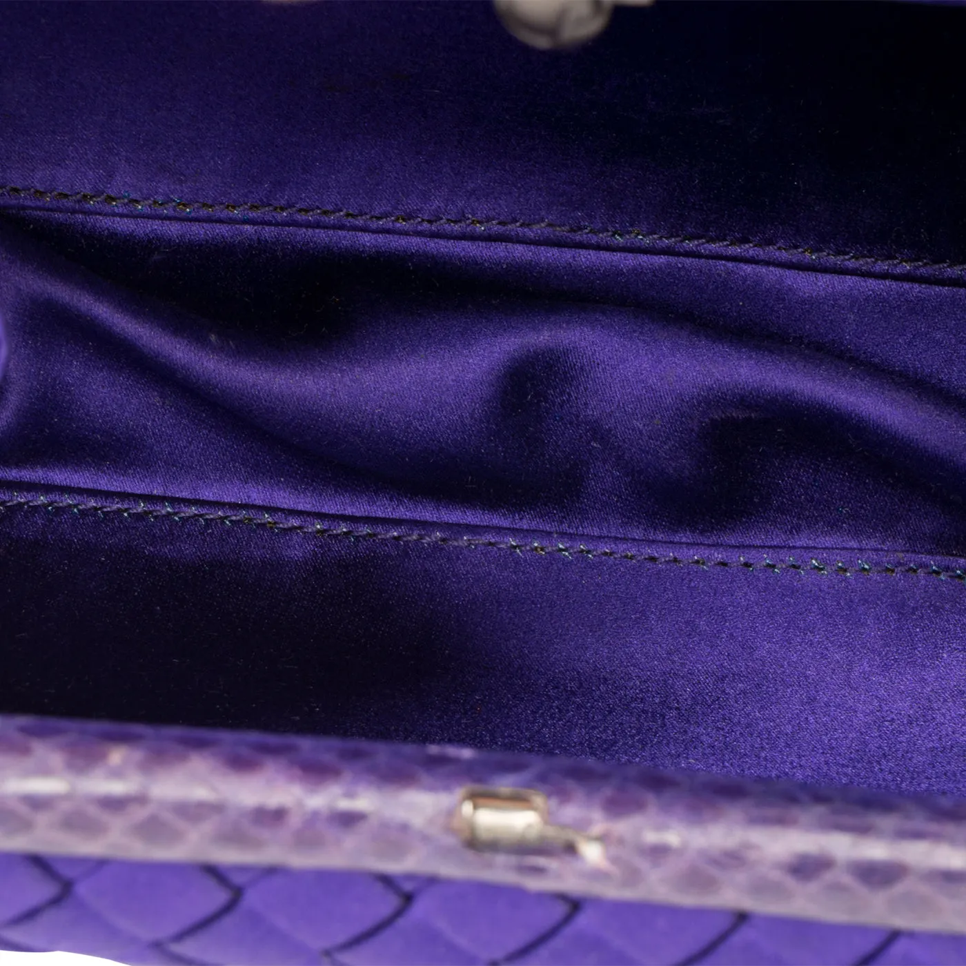 Knot Clutch