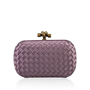 Knot Clutch