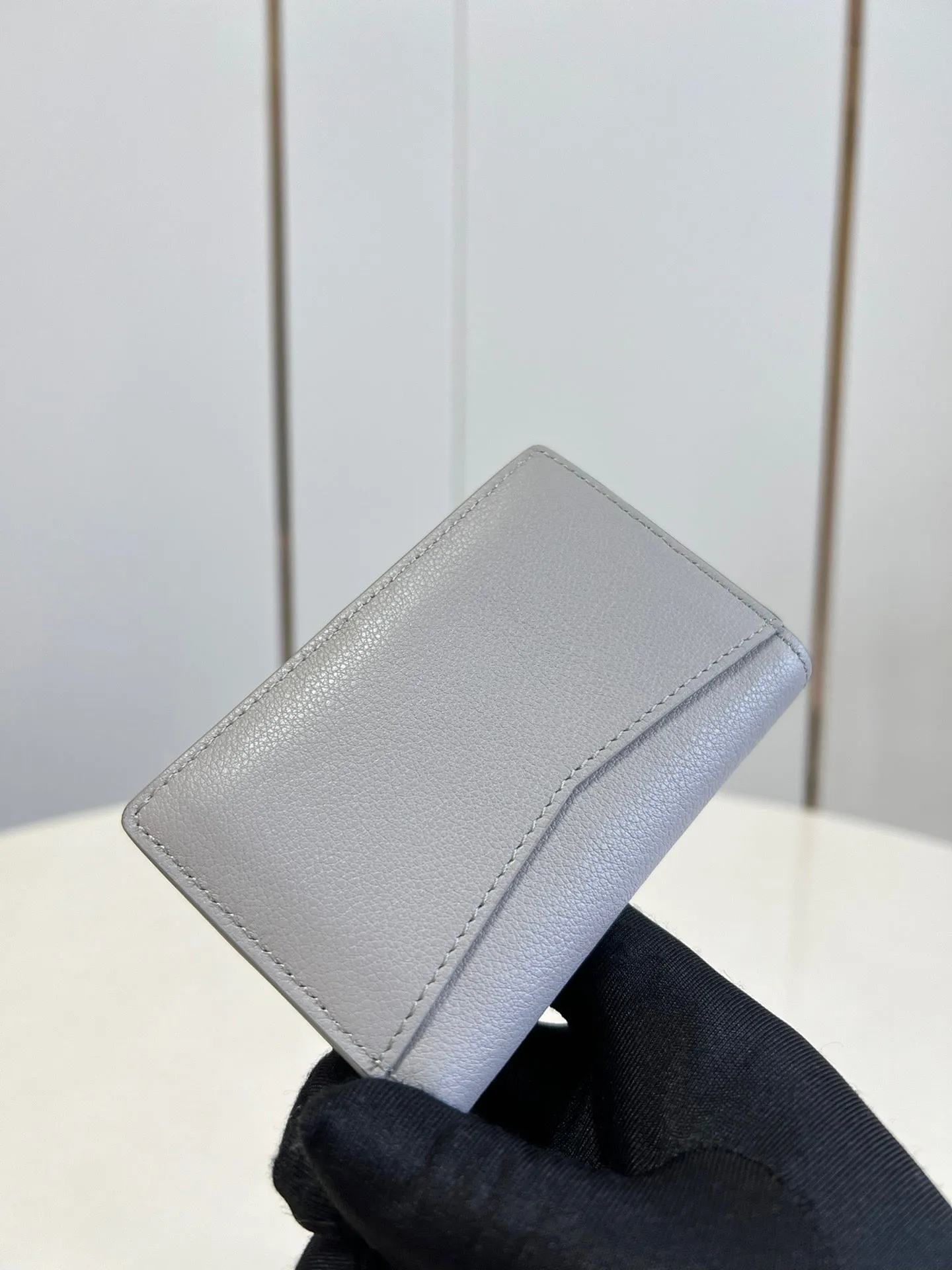 LB644 Pocket Organizer / HIGHEST QUALITY VERSION / 3.1 x 4.3 x 0.4 inches