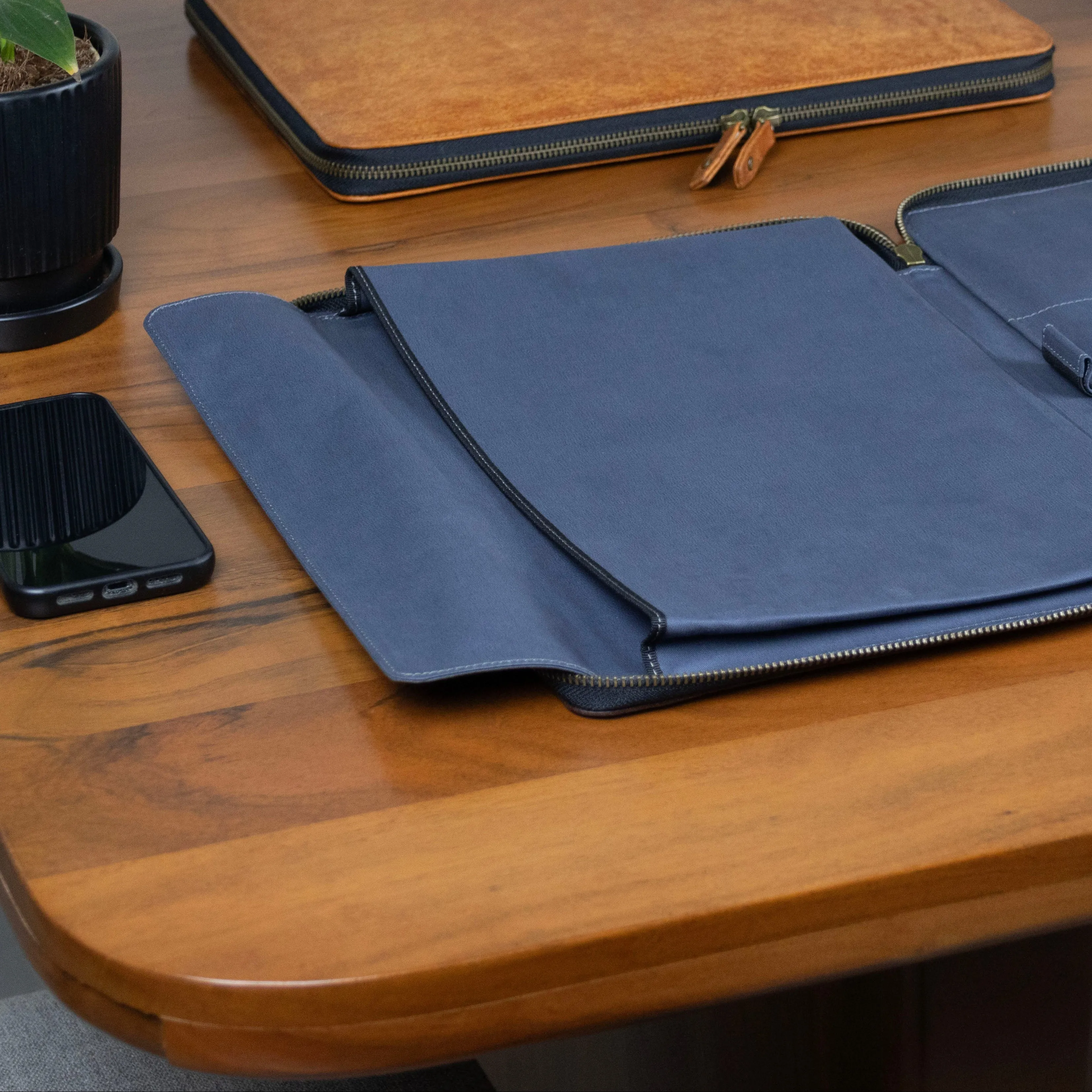 Leather Laptop Case for MacBook Pro & Air