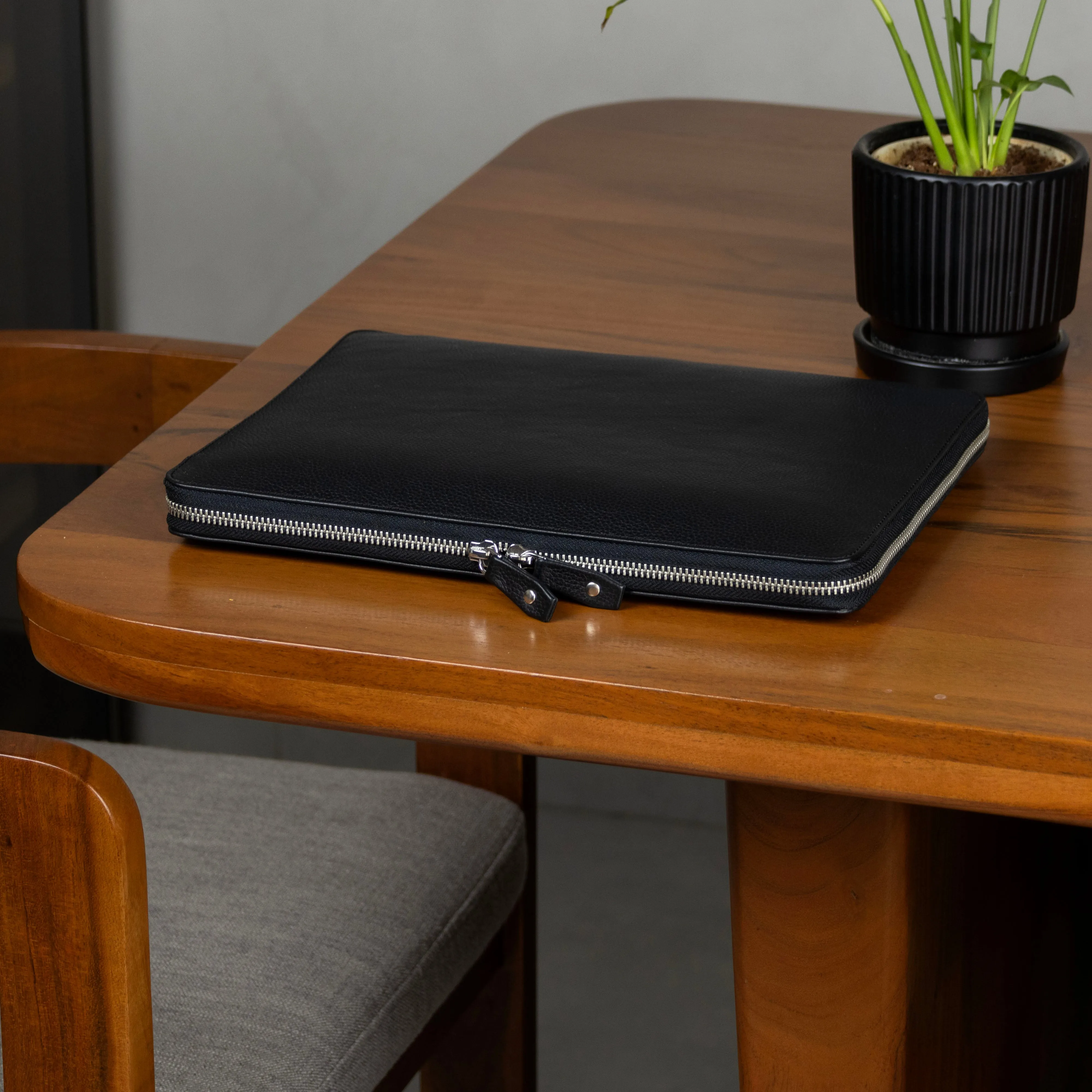 Leather Laptop Case for MacBook Pro & Air