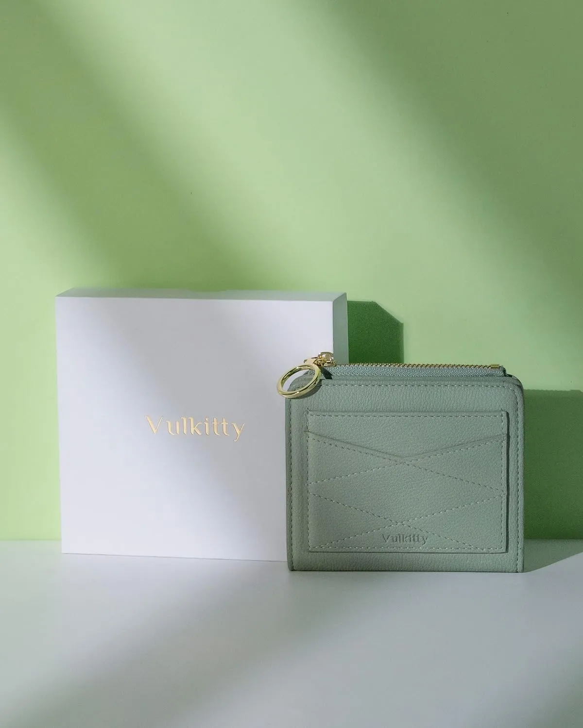 Leather Wallet for Woman RFID Blocking Bifold Small Compact Wallets Zipper Pocket Purse Large Capacity Card Hold Case with ID Window Green