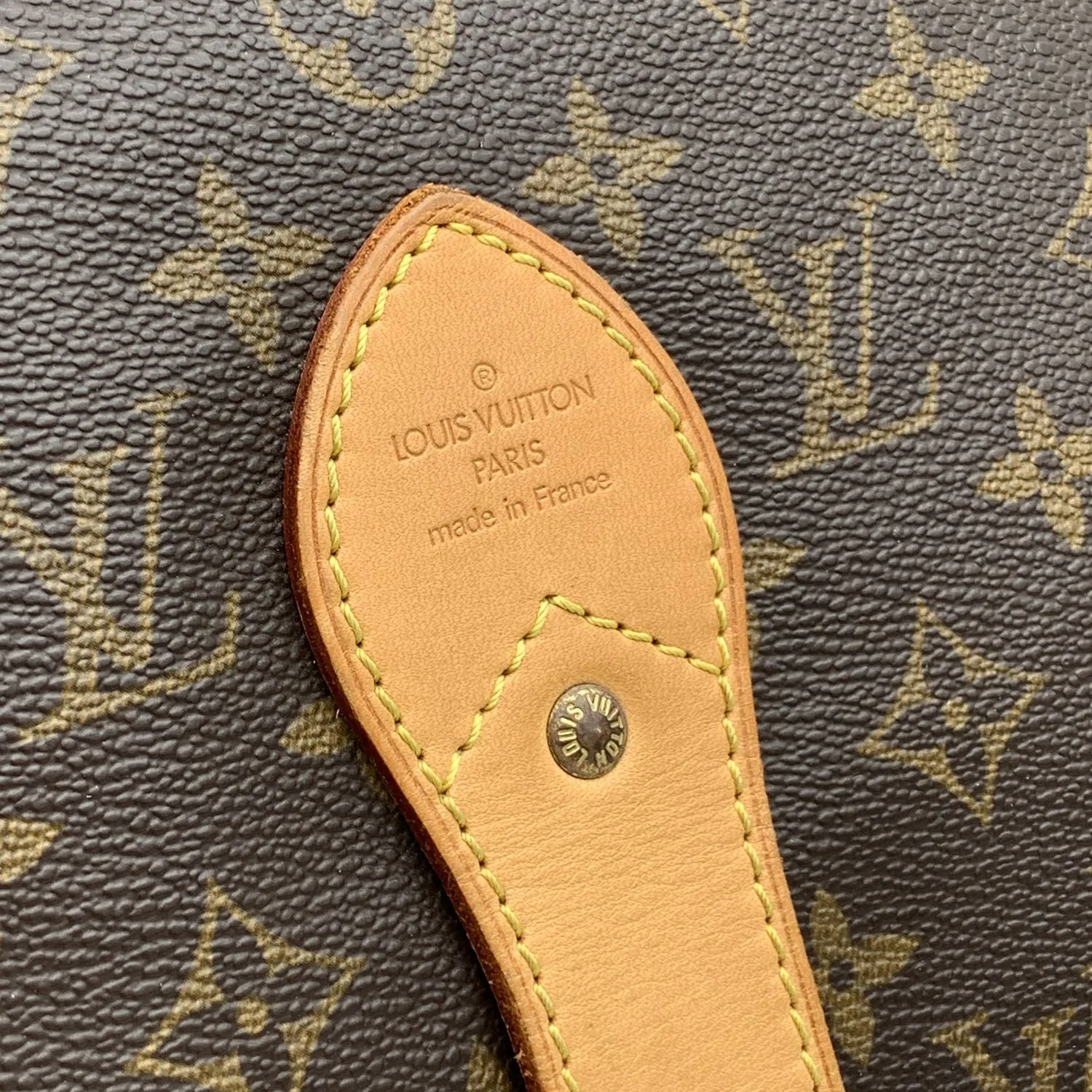 LOUIS VUITTON Vintage Monogram Canvas Garment Bag Chasse M41140