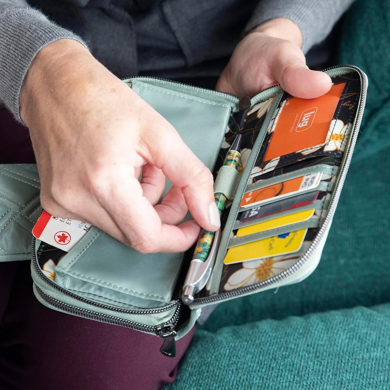 Lug Splits XL Wallet