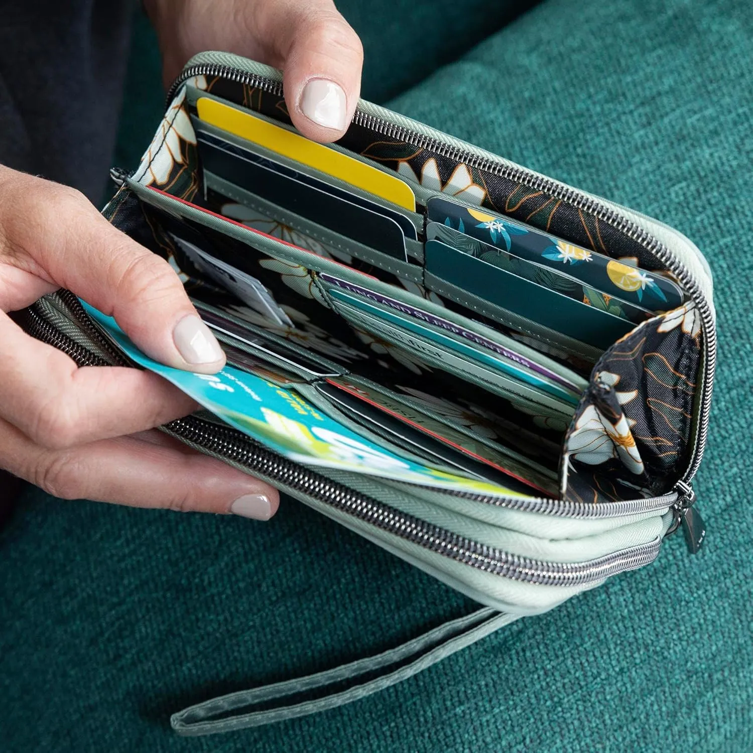 Lug Splits XL Wallet