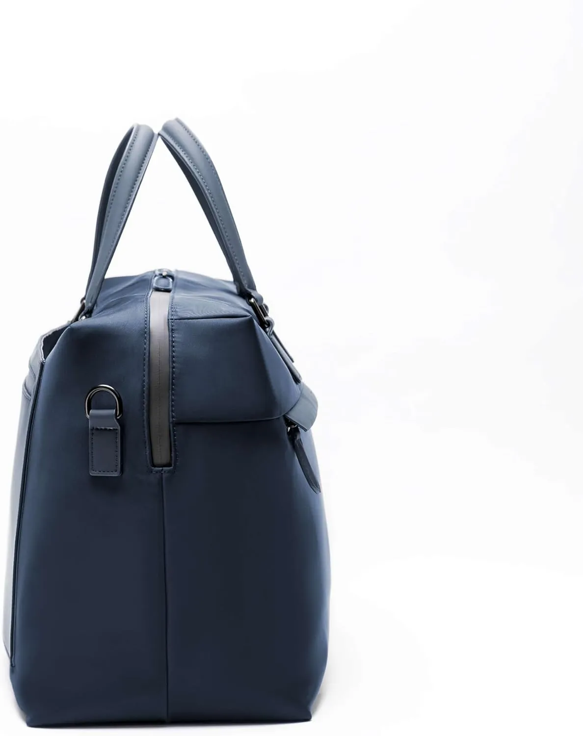Maverick & Co. Avenue Men’s Travel Weekender Bag – 16” Laptop, Waterproof Nylon, Lightweight Gym Bag, Women’s (Navy)