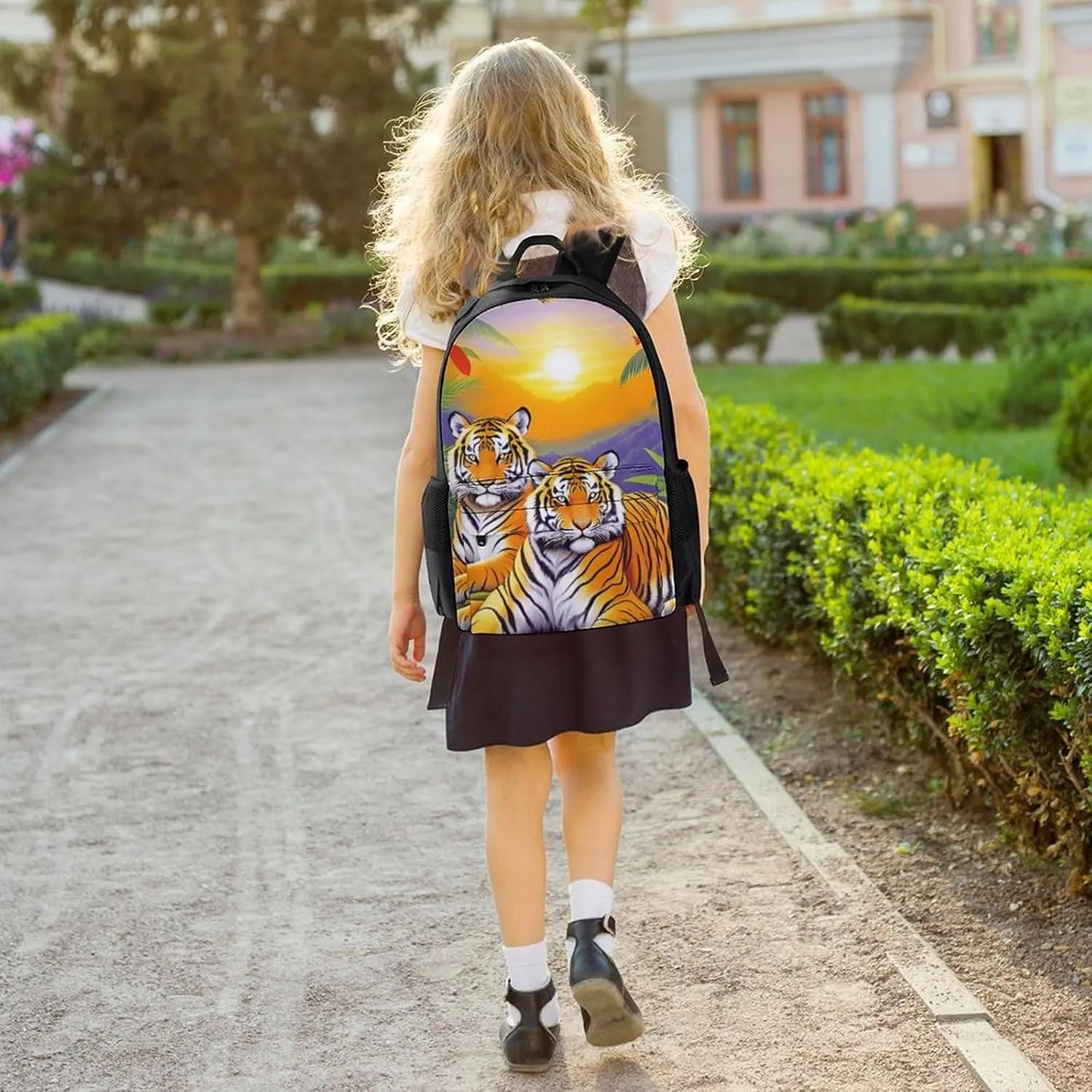 Men Women Polyester King Of The Tiger Tropical Rainforest Landscape Jungle Art Casual Daypack Large Capacity Carry On Bag With Adjustable Shoulder Straps for Camping Work Running