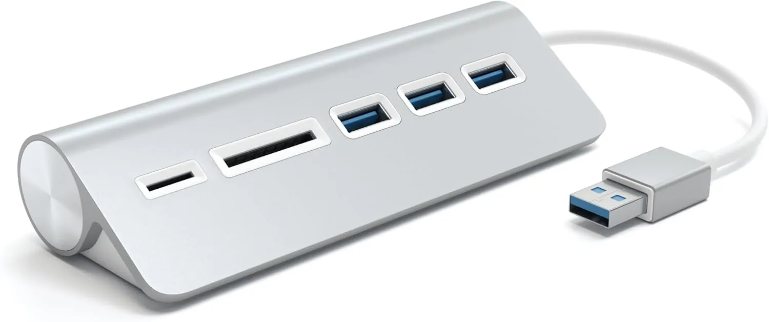 Satechi Aluminum USB 3.0 Hub & Card Reader - Compatible with MacBook Pro, MacBook, iMac, Surface Pro, Dell XPS and More (Silver)