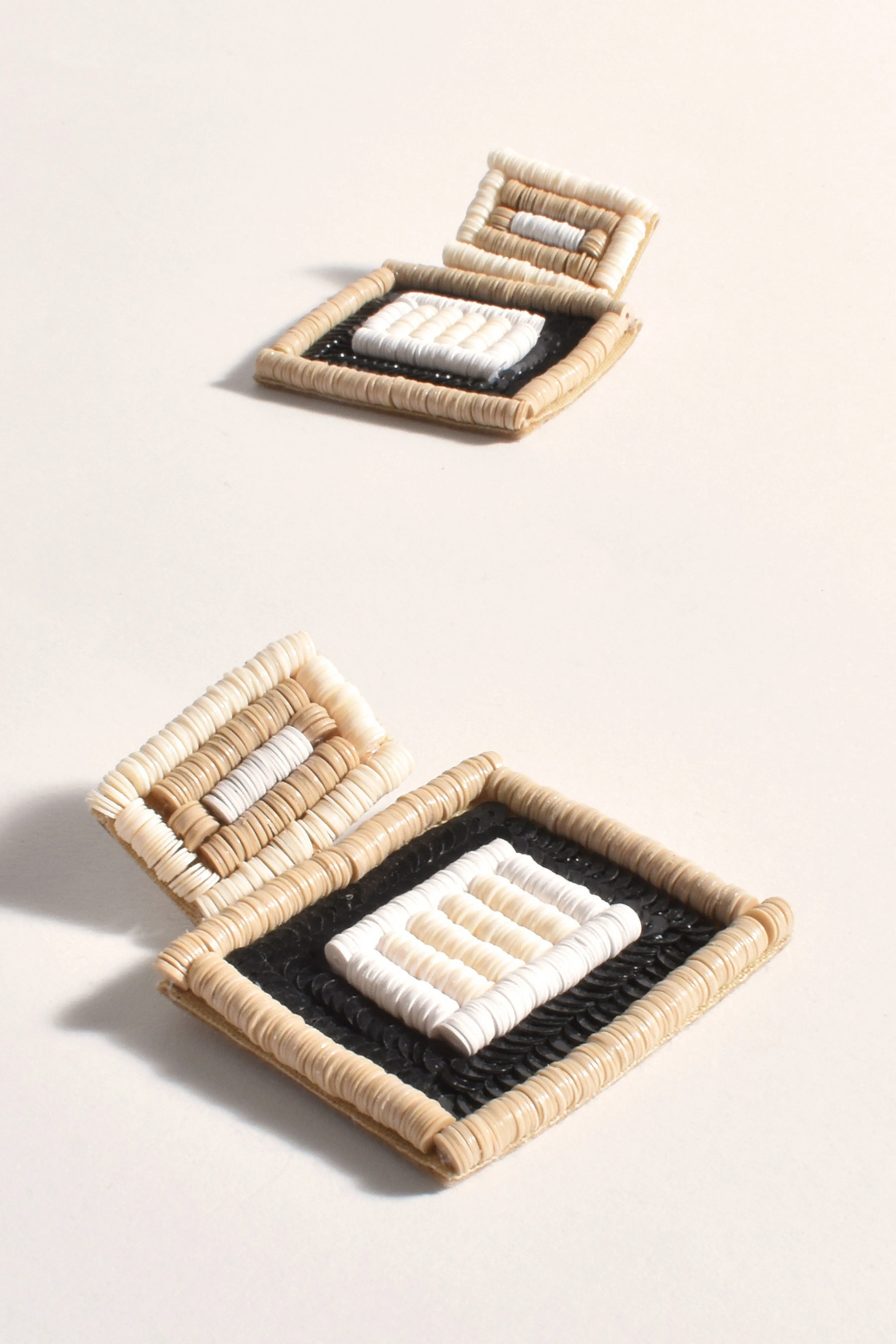 Sequin Geo Earrings - Natural Mono