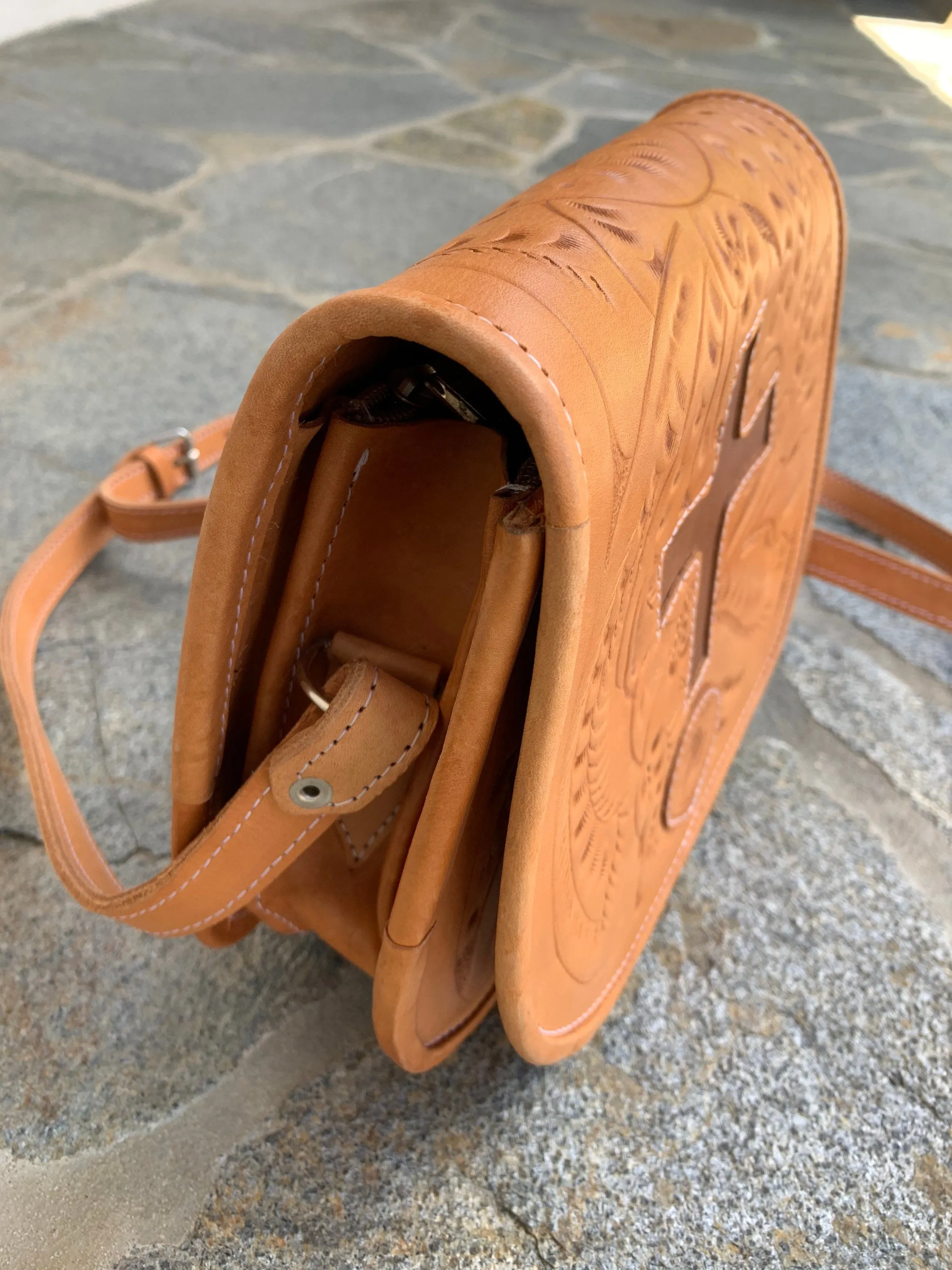 Sergios Vintage Saddle bag, HandTooled , natural leather