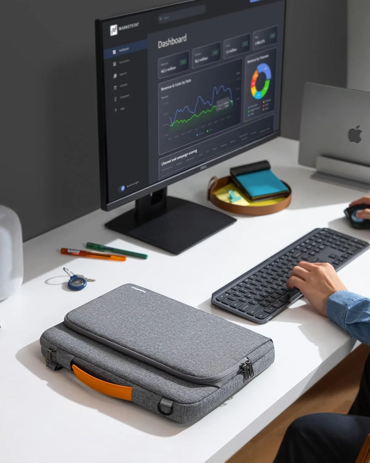 tomtoc 360 Protective Laptop Shoulder Bag for M4 MacBook Pro 16-inch M3/M2/M1 Pro/Max 2024-2019, The NEW RAZER BLADE 15/16, Dell Inspiron 16 Laptop, Water-Resistant Accessory Case