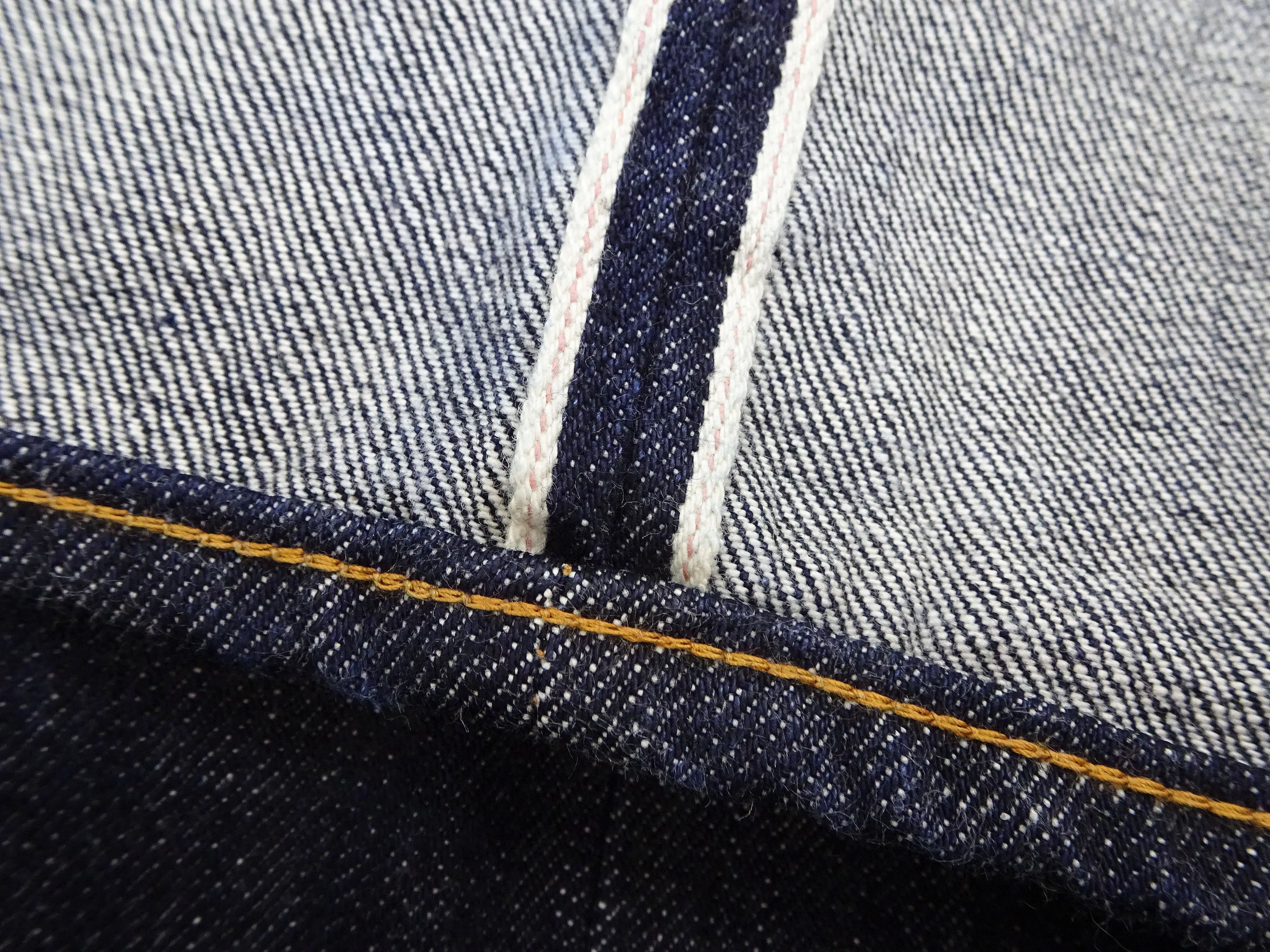 TOYS McCOY Jeans TMP2304 Men's Classic Relaxed Straight Fit One-Washed 13.5 oz. Deep Indigo Denim Pants Lot 675XX